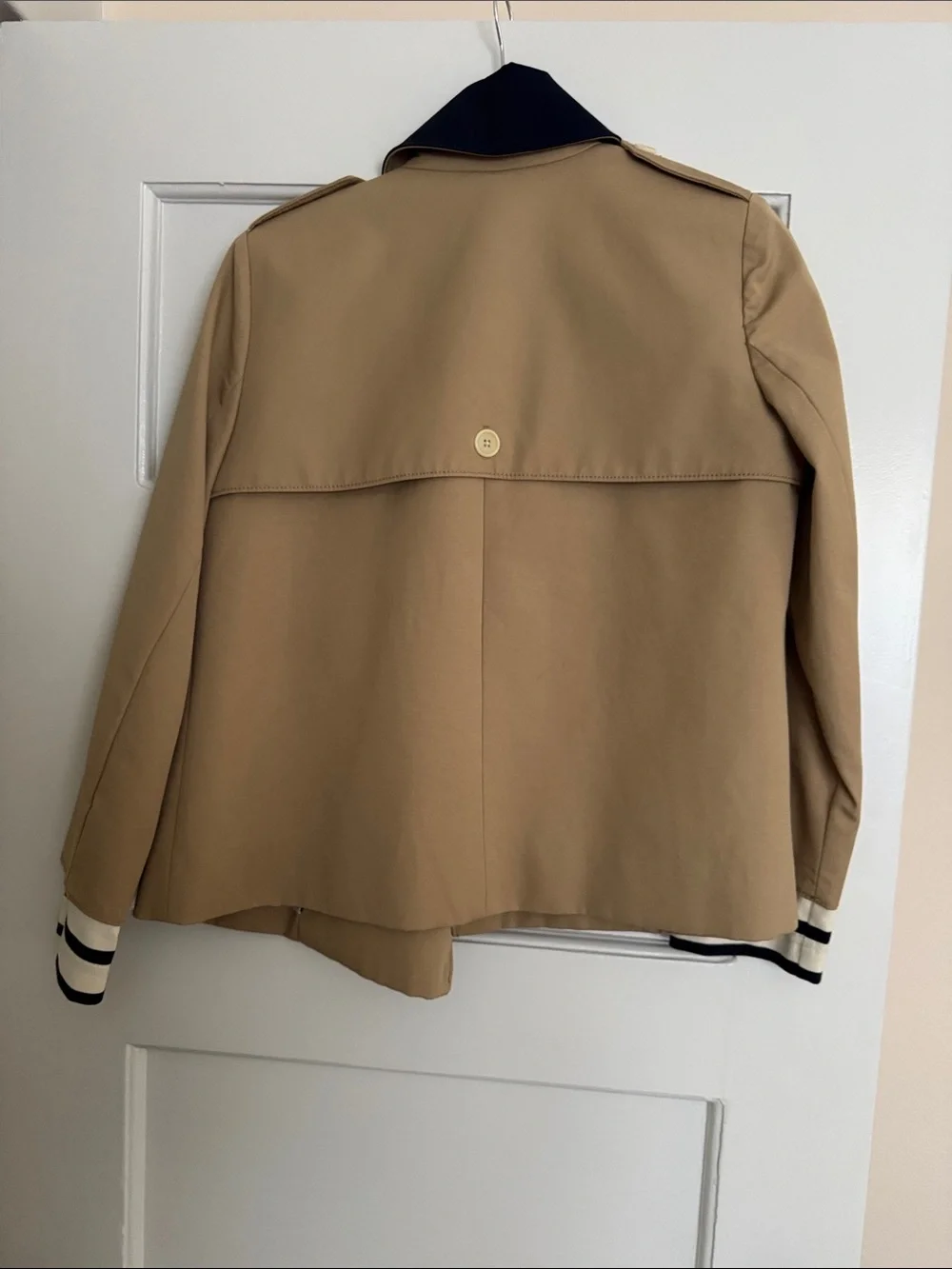 Jcrew short trench coat, removable stripe cuffs